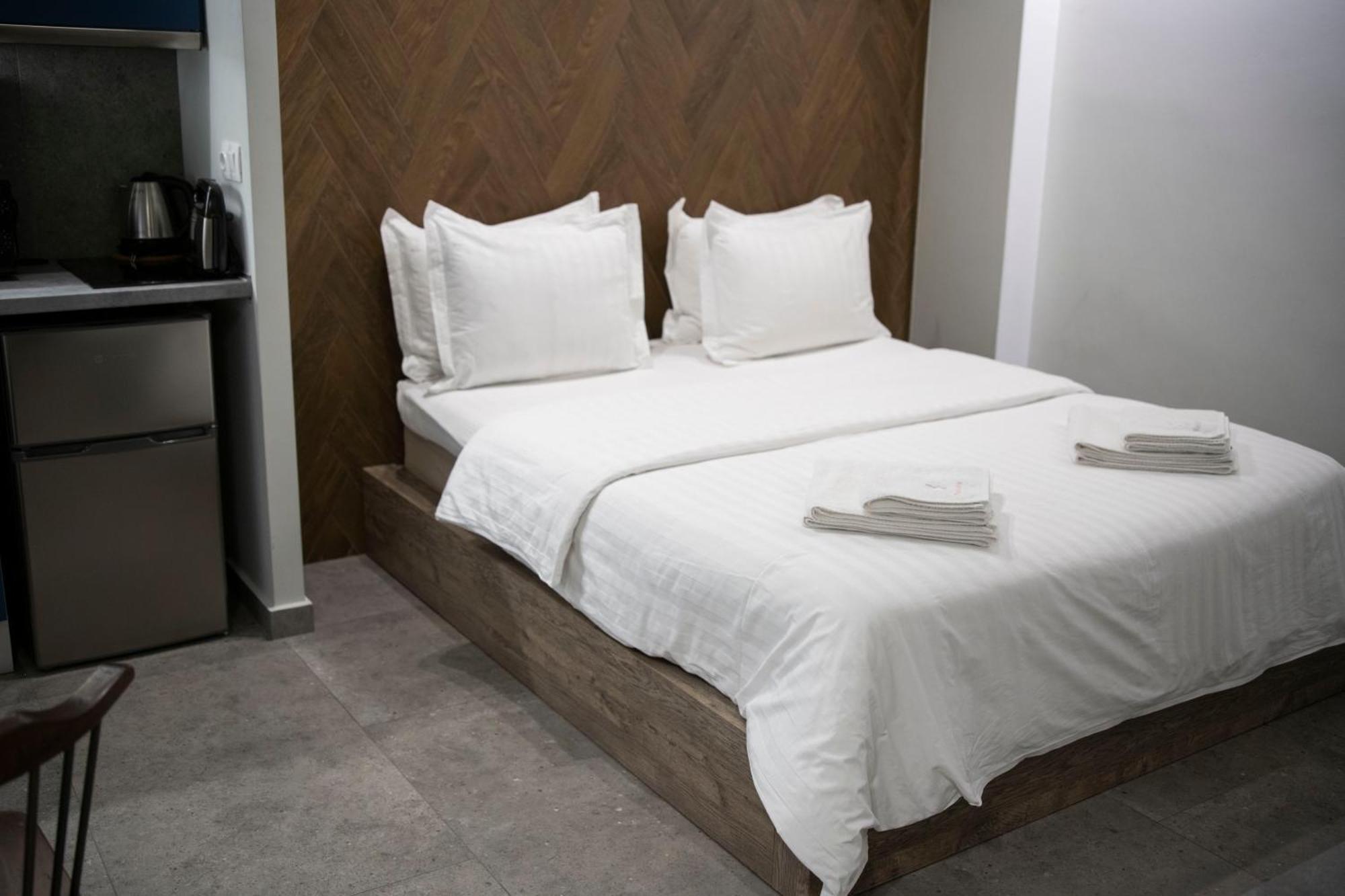 Rooster Suites Atény Exteriér fotografie